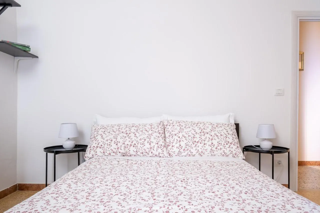 Apartment Residence Del Professore By Studio Vita Bologna Italy